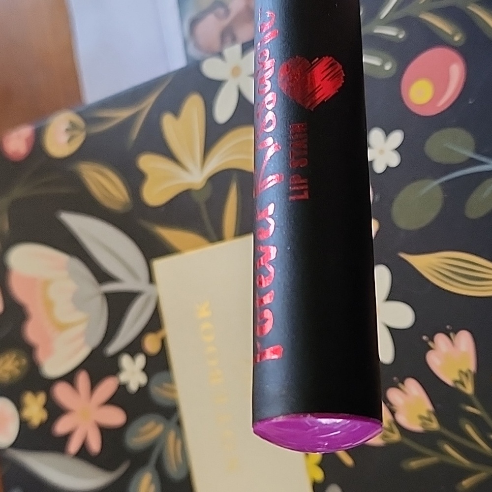 Bundle Of Makeup - Picture 9 of 9